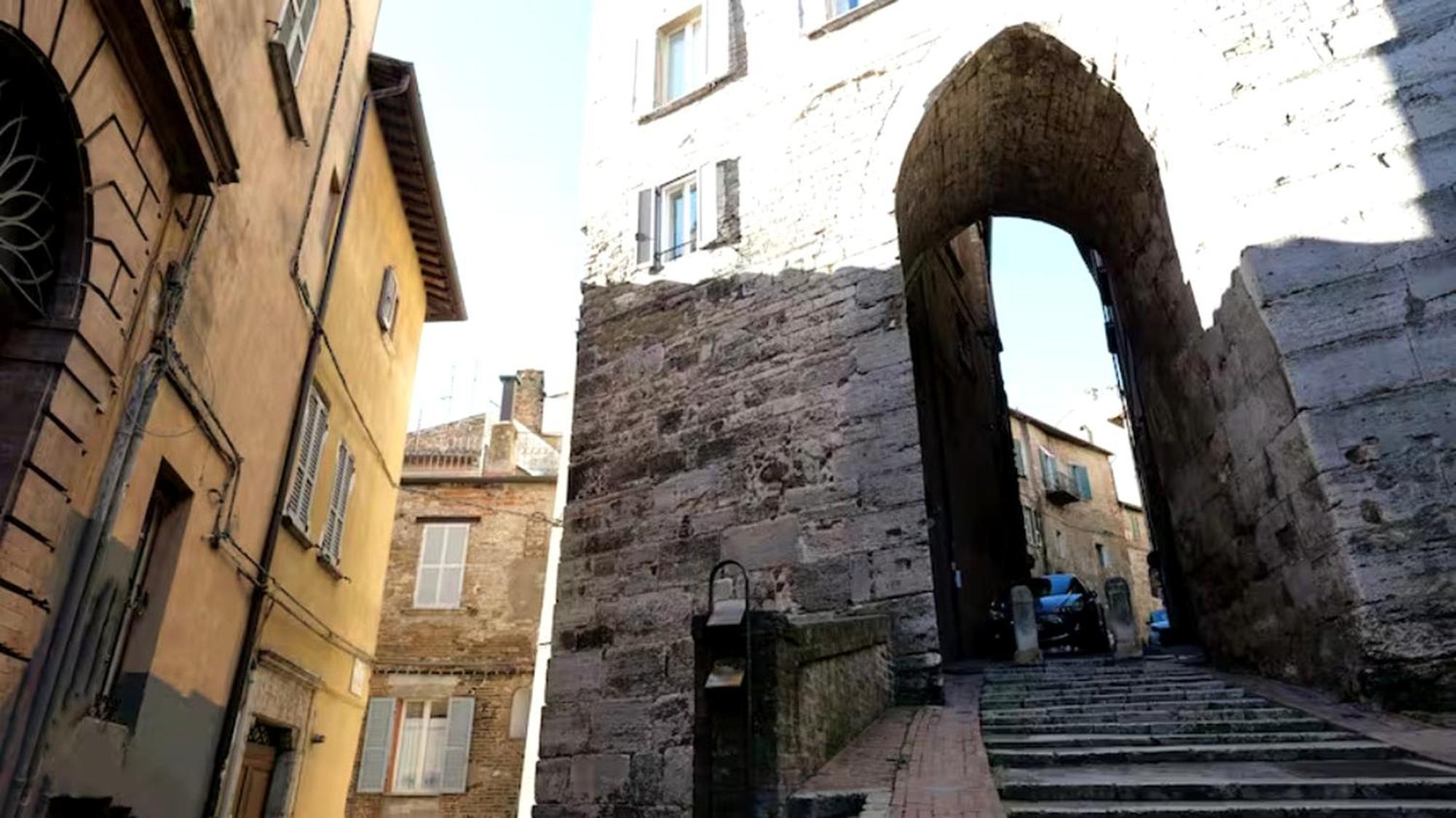 City Center “ Arco Dei Gigli “ เปรูจา ภายนอก รูปภาพ